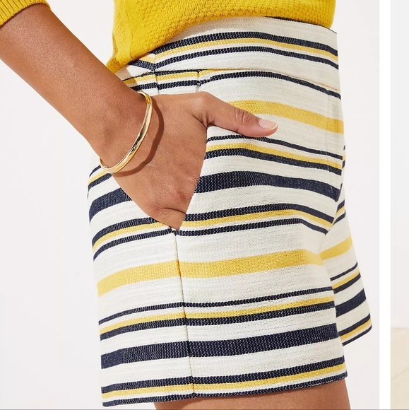 J Crew Striped Riviera Shorts with 4 Inch Inseam Length - Picture 2 of 8